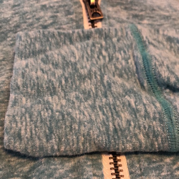 Aeropostale Hoodie - Picture 5 of 6